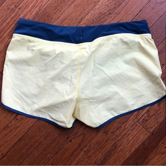 Patagonia Yellow Shorts - Picture 2 of 4